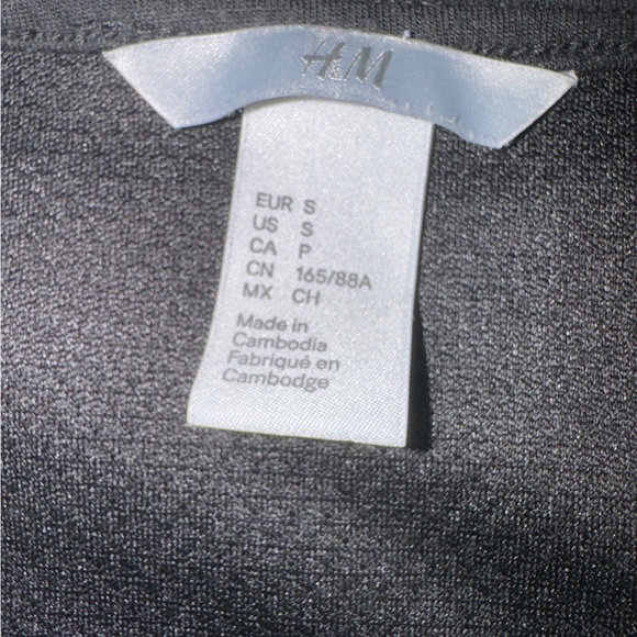 H&M Black Peplum Lace Overlay Blouse Top (S) - Picture 3 of 5